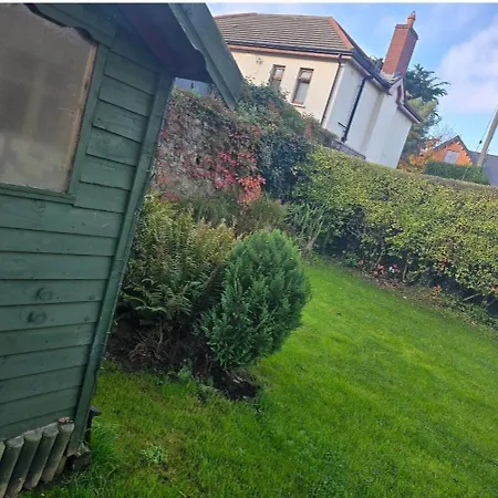 Spacious Garden 18 Parking Wifi Daire *